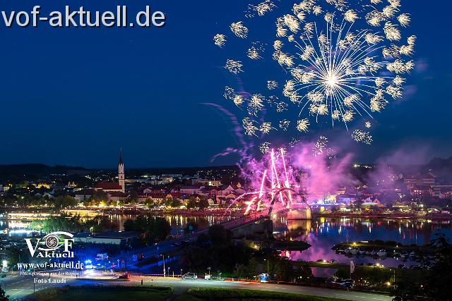 A-Fr_Foto Laudi_Donau in Flammen-20.jpg